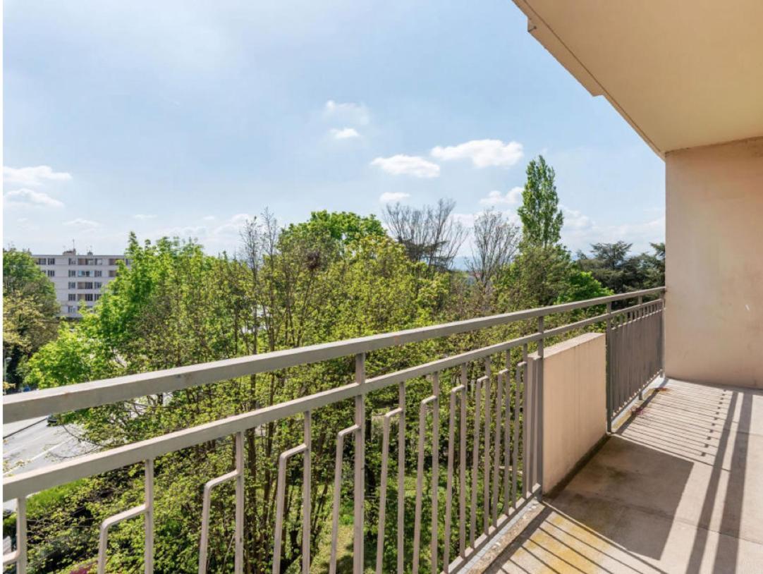 Le Saint-Irenee Apartment ลียง ภายนอก รูปภาพ