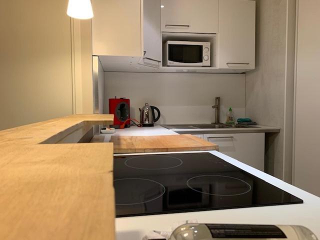 Le Saint-Irenee Apartment ลียง ภายนอก รูปภาพ